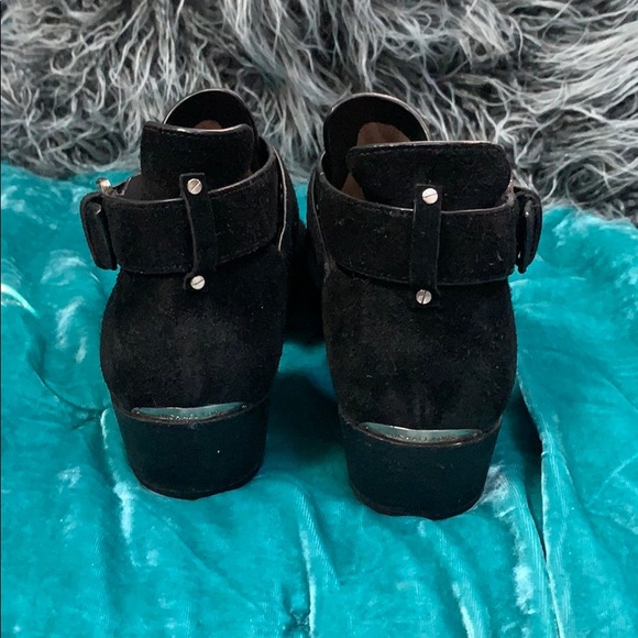 Michael Kors Booties - Picture 8 of 9